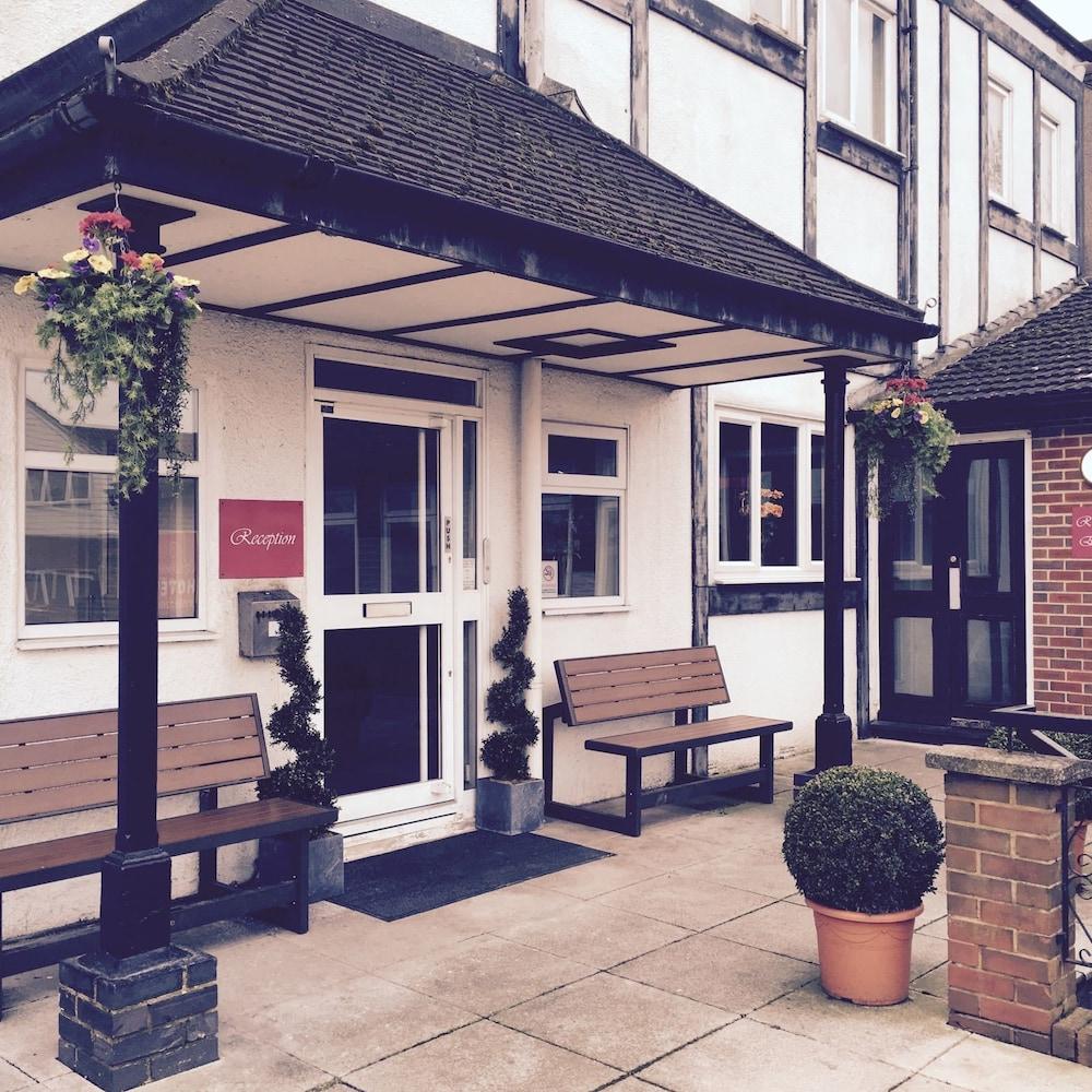 Stockwood Hotel - Luton Airport Exterior foto