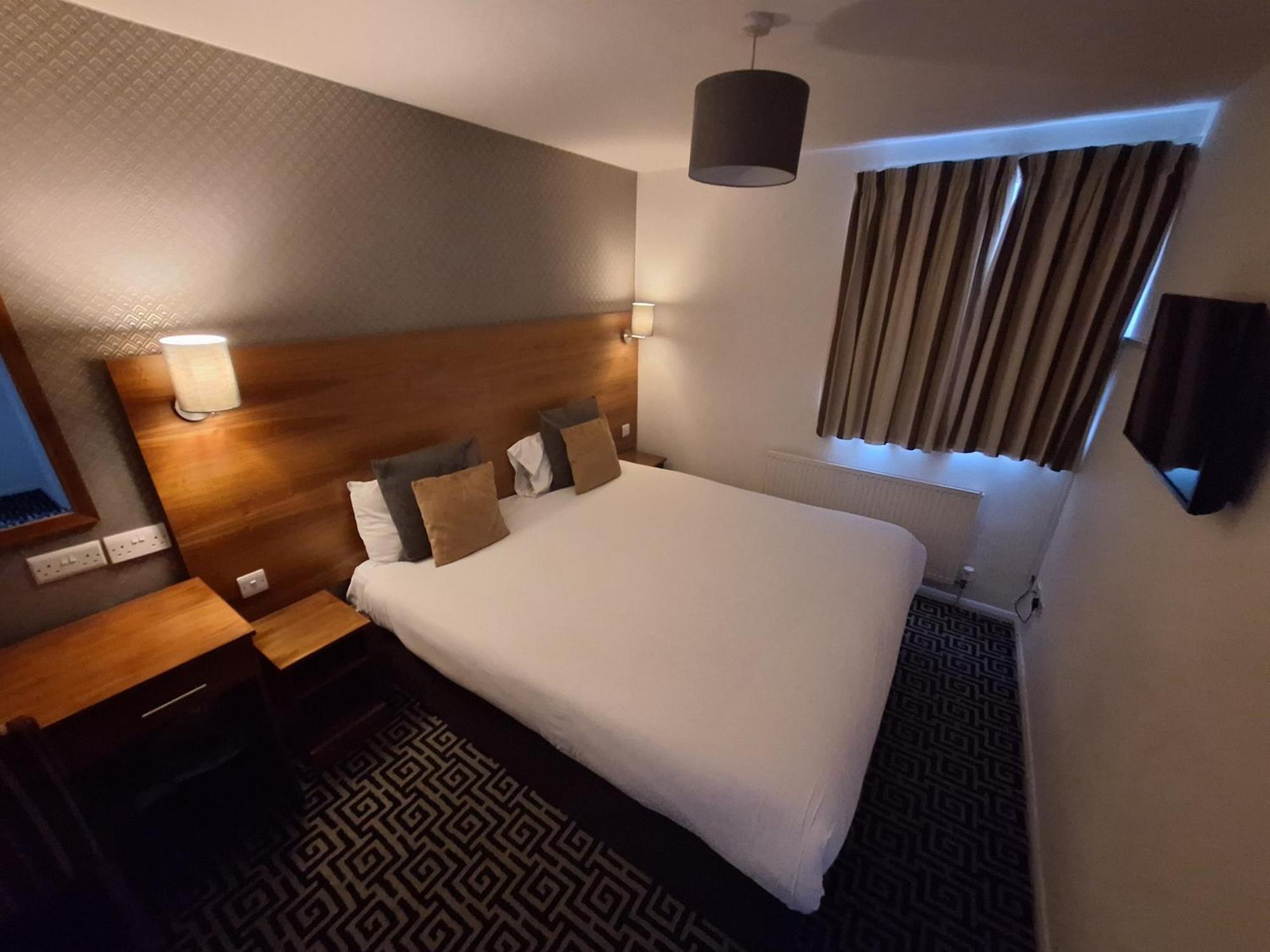 Stockwood Hotel - Luton Airport Exterior foto